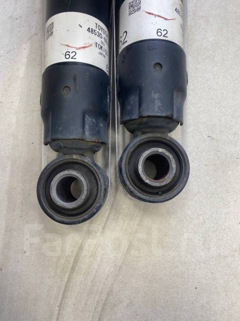 Амортизаторы задние (Оригинал ) Land Cruiser Prado 150 48530-60193 ...