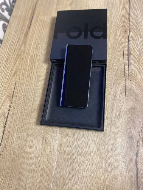 Samsung Galaxy Z Fold4. �/�, 512 ��, �����, 5G, Dual-SIM, NFC ����