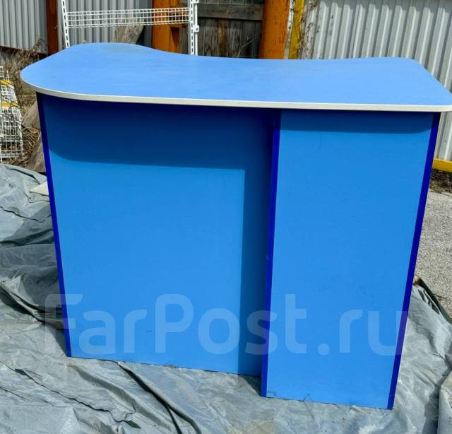 Ресепшн, б/у, в наличии. Цена: 10 000? во Владивостоке