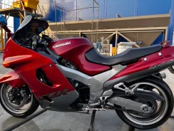 Kawasaki ZZR. 1 100����. ��., ��������, ������ �� �� ����