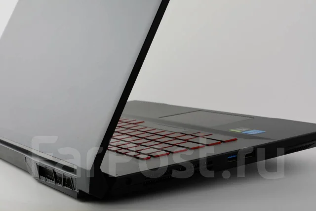MSI Katana GF76. 17" ����