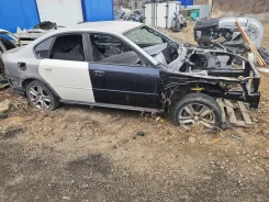 Subaru Legacy B4. BL ����