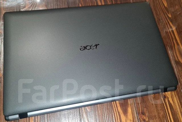 Acer Aspire 5755G. 15.6", 2����, ��� 4 ��, ���� 750���, WiFi: 1, Bluetooth: 1, ����������� �� 3��. ����