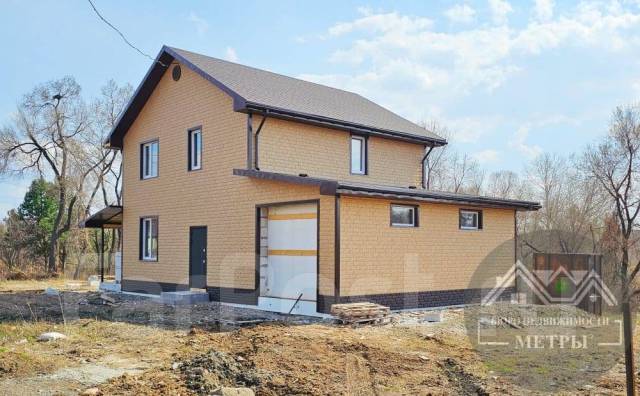 Новый двухэтажный дом в Арсеньеве, 1 000 кв. м. 150,0 кв. м ...