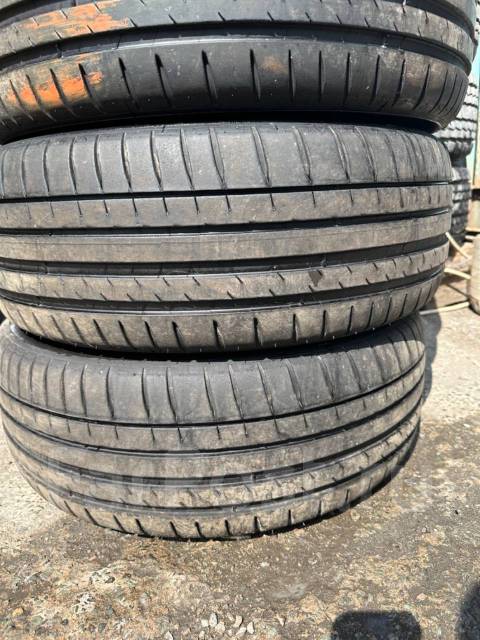 Michelin Pilot Sport 4, 205/55 ZR16, 16