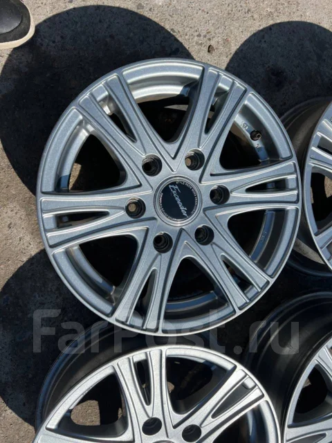 Hot Stuff Exceeder. 6.0x15", 6x139.7, ET33 ����