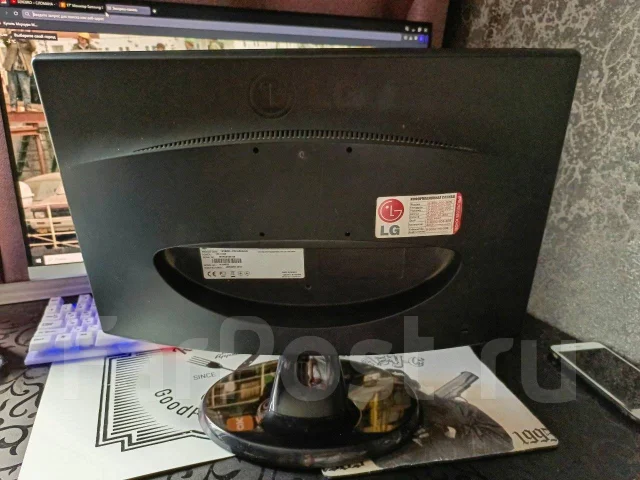 LG. 18.5" ����