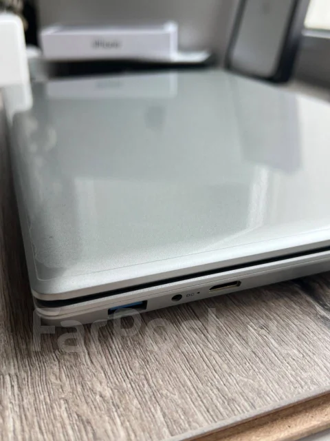 Xiaomi. 16", 3,4����, ��� 16 ��, ���� 256���, WiFi: 1, Bluetooth: 1, ����������� �� 7��. ����
