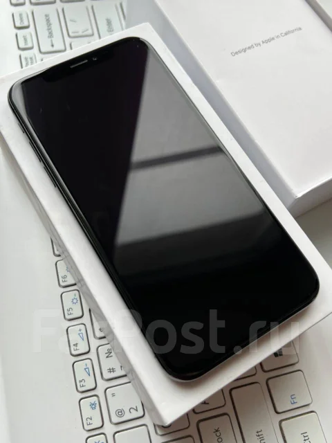 Apple iPhone X. �/�, 64 ��, ������ ����