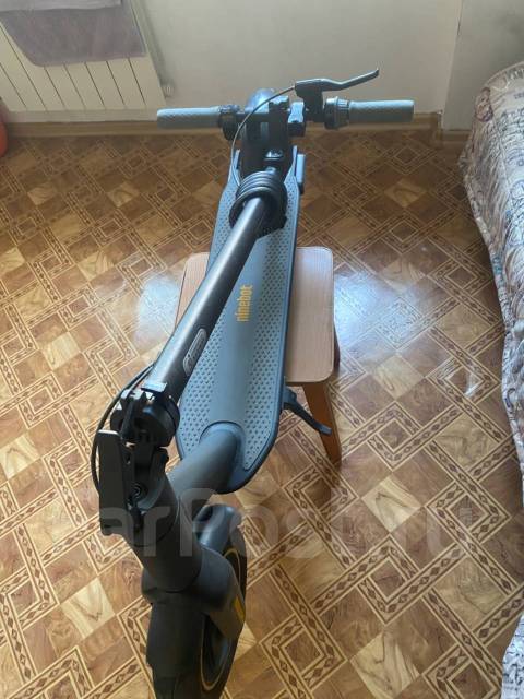 Электросамокат ninebot g30p, б/у, в наличии. Цена: 42 000₽ во Владивостоке