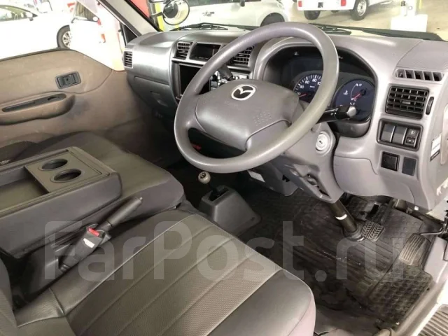 Mazda Bongo. SK82M303691, F8 ����