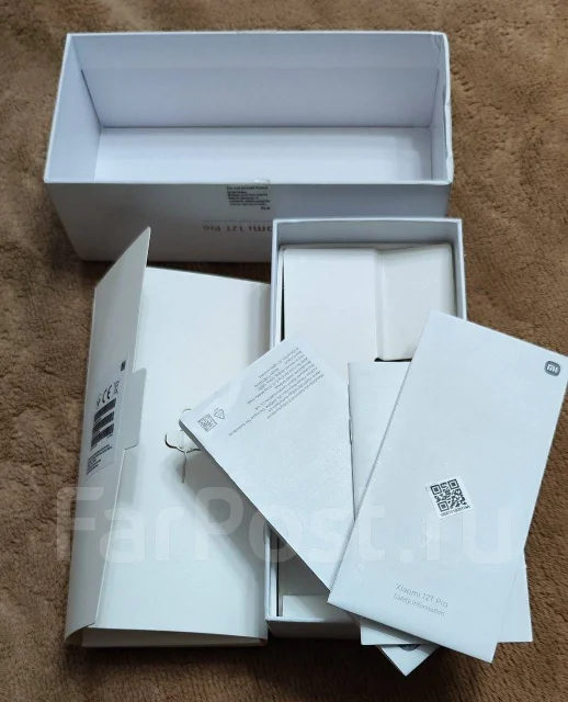 Xiaomi 12T Pro. �/�, 256 ��, ������, 3G, 4G LTE, 5G, Dual-SIM, NFC ����