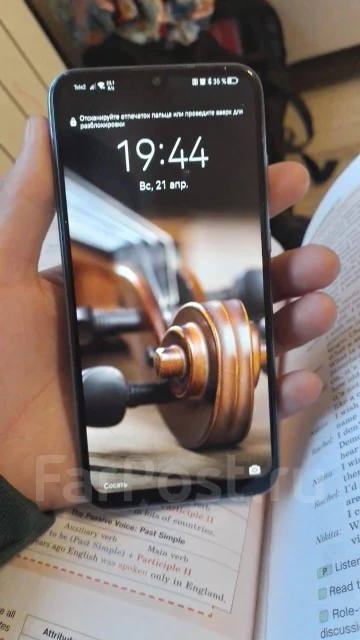 Honor 10 Lite. �����, 64 �� ����