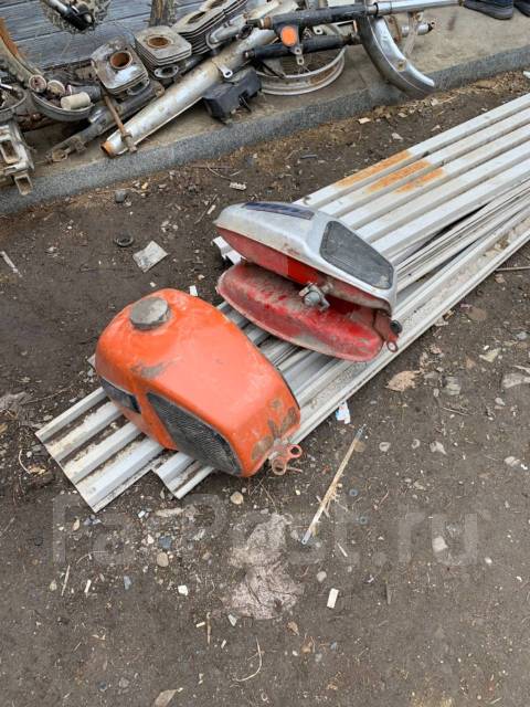 Мотоцикл ИЖ Юпитер 5 по запчастям или целиком во Владивостоке