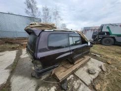 Toyota Land Cruiser Cygnus ����