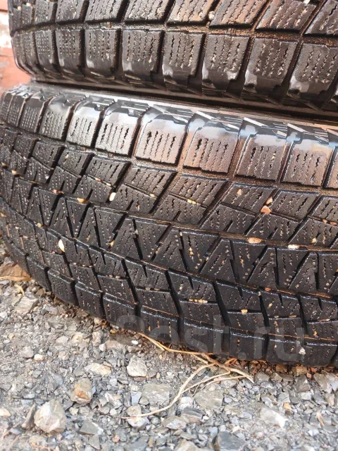 Bridgestone Blizzak DM-V1. ������, ��� �����, �/�, ����� 40 % ����