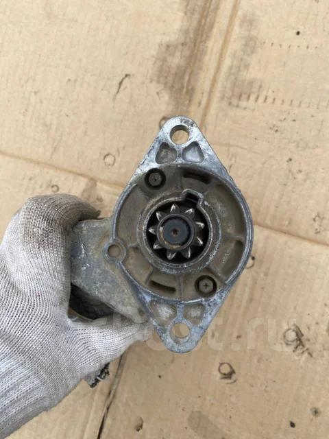 ������ ������� �� Subaru Legacy BF3 EJ18 23300AA230 ����