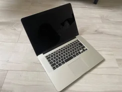 Apple MacBook Pro 15 2015 Mid. 15", 2,5����, ��� 16 ��, ���� 1 000���, WiFi: 1, Bluetooth: 1, ����������� �� 5��. ����