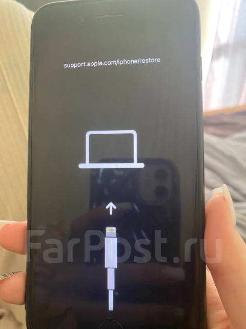 Apple iPhone 8 Plus. �/�, 64 ��, ������, 4G LTE, NFC ����