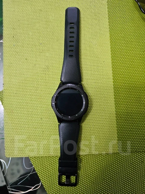 Samsung. GPS, NFC, IP67 ����