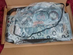 ����������� ��������� Mitsubishi Canter 4D34 (������) ME997526 ����