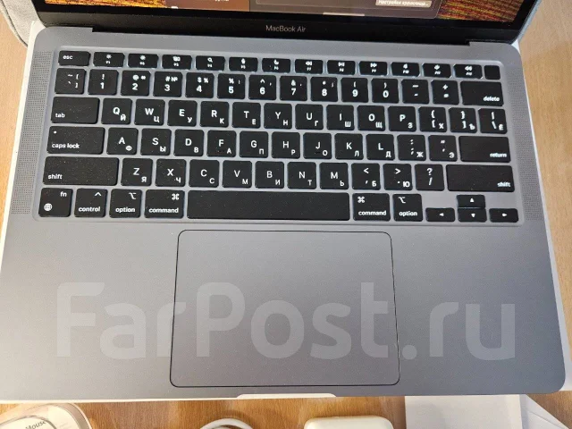 Apple MacBook Air 13 2020 MGN63. 13.3", ��� 8 ��, ���� 250���, WiFi: 1, Bluetooth: 1. ��� ����� �� ���������� ������ ����