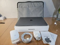 Apple MacBook Air 13 2020 MGN63. 13.3", ��� 8 ��, ���� 250���, WiFi: 1, Bluetooth: 1. ��� ����� �� ���������� ������ ����
