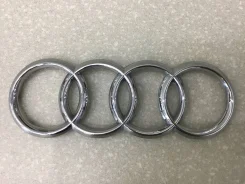 ������� Audi Q5 (FY) 2017 [4H0853605B] 4H0853605B ����