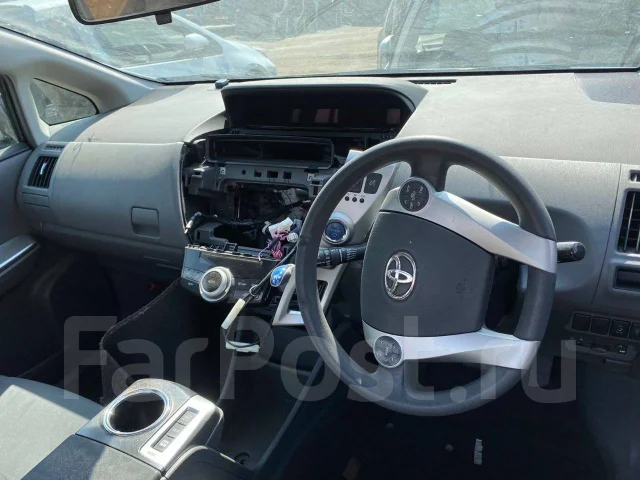 Toyota Prius a. ZVW41, 2ZRFXE ����