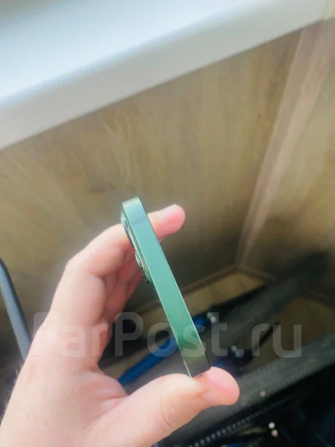 Apple iPhone 13. �/�, 256 ��, �������, 4G LTE, ����������, NFC ����