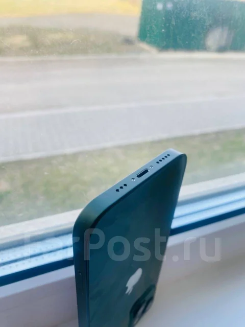 Apple iPhone 13. �/�, 256 ��, �������, 4G LTE, ����������, NFC ����