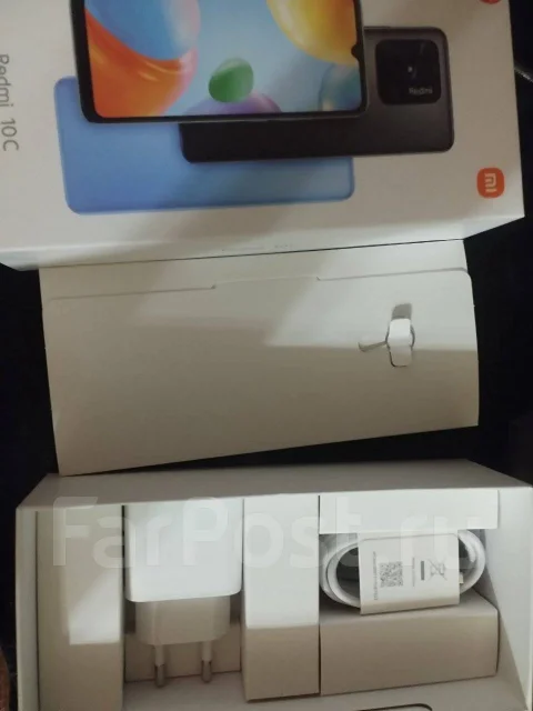 Realme. �����, 64 ��, ������, 4G LTE, NFC ����