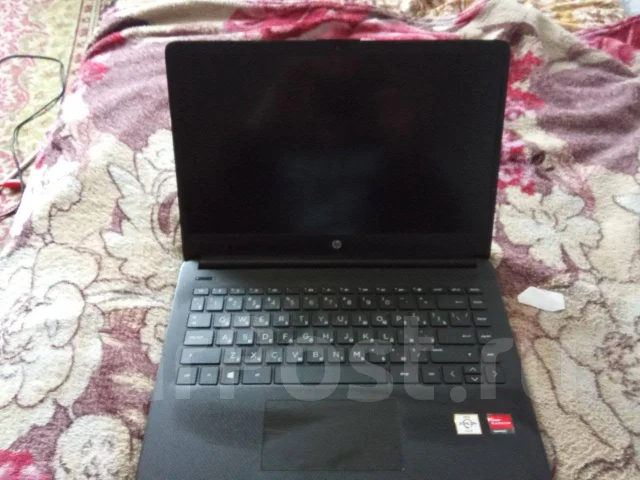 HP. WiFi: 1, Bluetooth: 1 ����