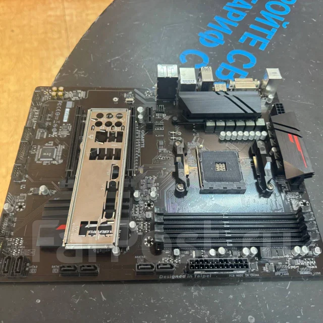 Socket AM4 ����