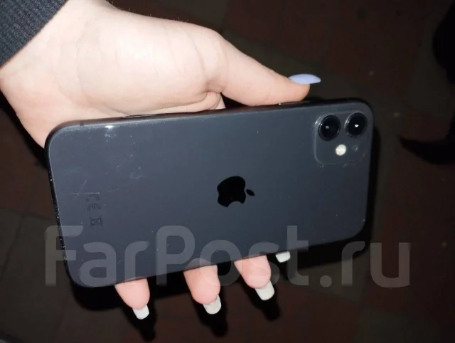 Apple iPhone 11. �/�, 128 ��, �������, 4G LTE, NFC ����