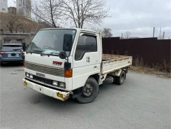 Mazda Titan ����