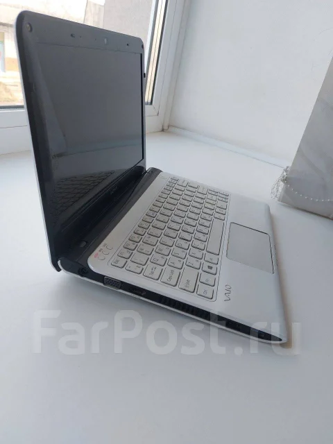 Sony VAIO. WiFi: 1, Bluetooth: 1 ����