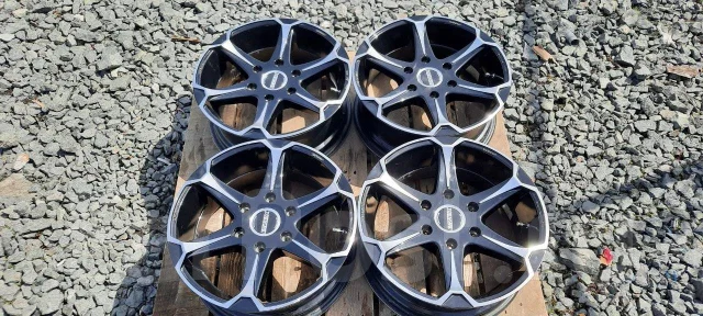 Essex. 7.0x17", 6x139.7, ET38 ����
