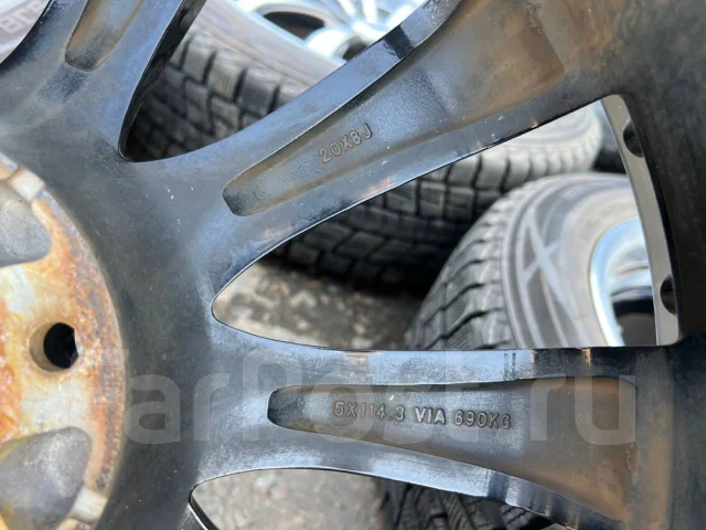BADX Loxarny EX Byron Stinger. 8.0x20", 5x114.3, ET45, �� 73,1���. ����