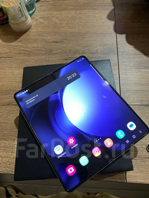Samsung Galaxy Z Fold5. �����, 512 ��, �����, 3G, 4G LTE, 5G ����