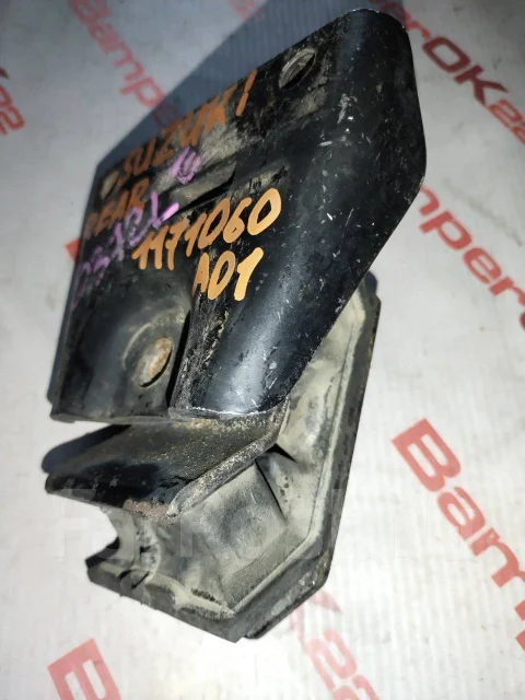 ������� ���� Suzuki 1171060A01 ����