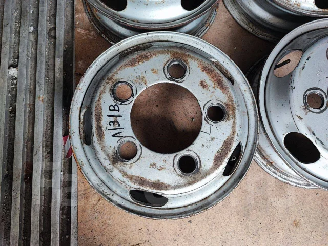 Toyota. x15" ����