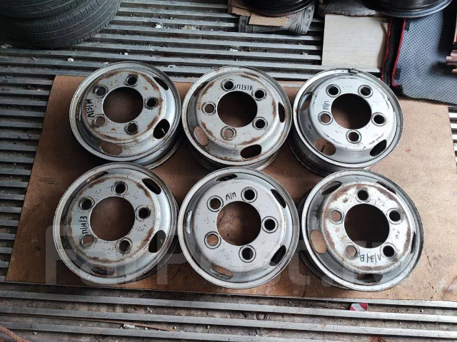 Toyota. x15" ����