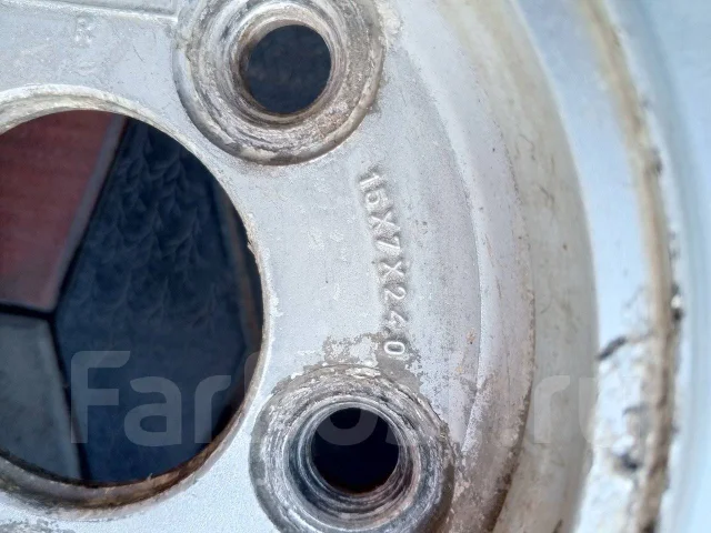 Ford. 7.0x15", 5x114.3, ET24, �� 63,4���. ����