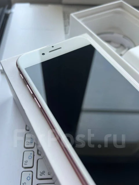 Apple iPhone 7. �/�, 32 ��, ������� ����