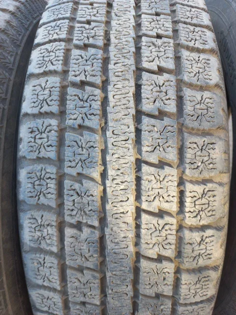 Toyo Observe Garit G4. ������, ��� �����, �/�, ����� 15 % ����