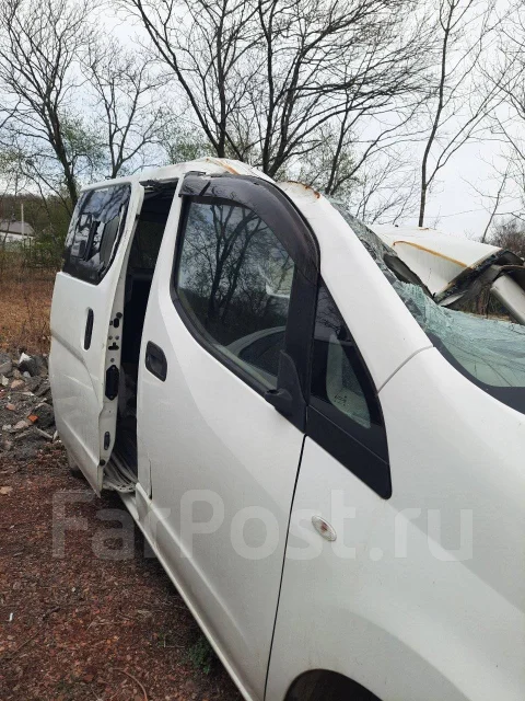 Nissan NV200. VM20 87654, HR16 DE87655 ����