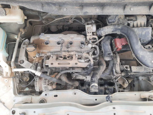 Nissan NV200. VM20 87654, HR16 DE87655 ����