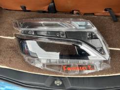     Toyota Voxy 2018  81110-28G60 