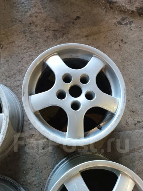 Borbet S. 7.0x15", 5x120, ET18 ����